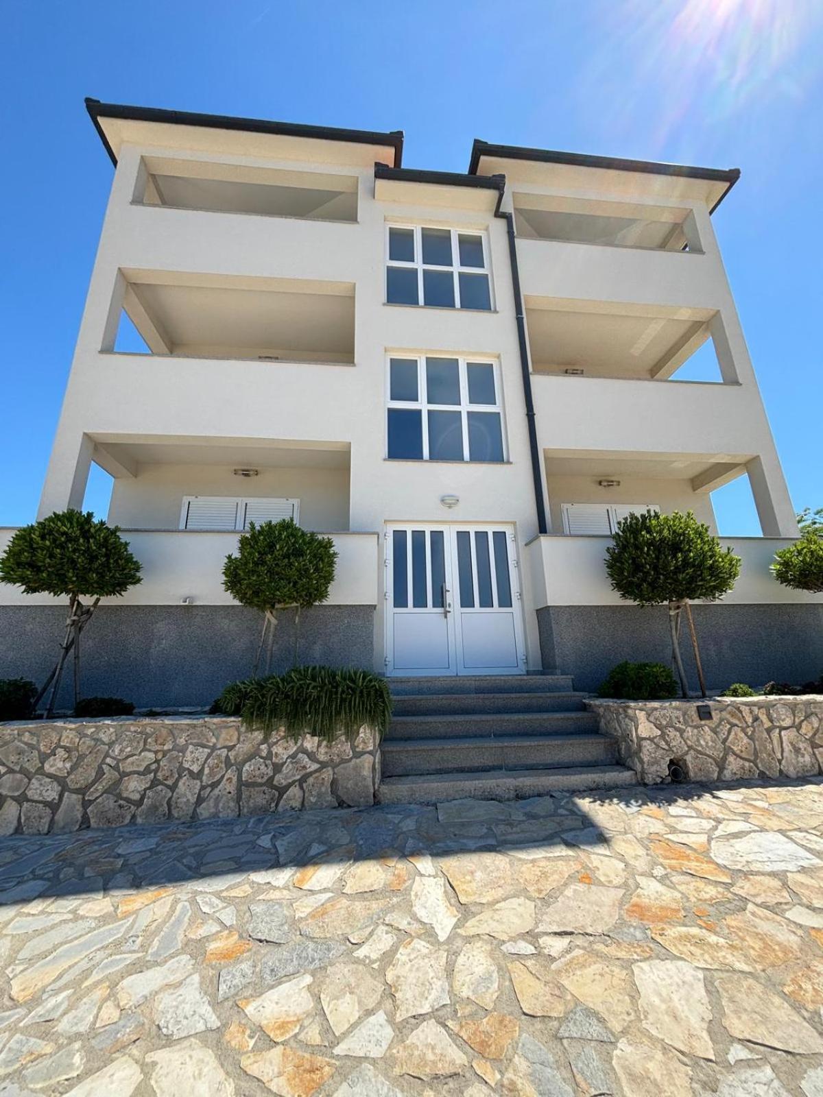 Sea View Apartments 扎博里克 外观 照片
